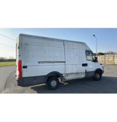 Custode avant gauche (porte) IVECO DAILY 3