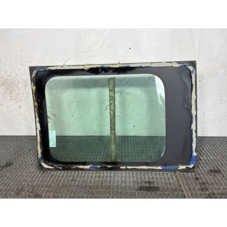 Custode arriere droit RENAULT TRAFIC 2 Photo n°1