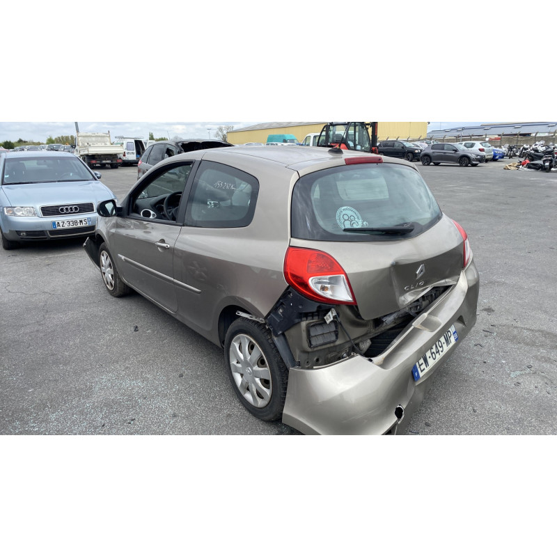 Cremaillere assistee RENAULT CLIO 3 Photo n°8