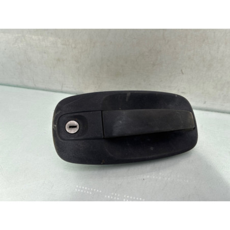 Poignee porte coffre gauche RENAULT TRAFIC 2