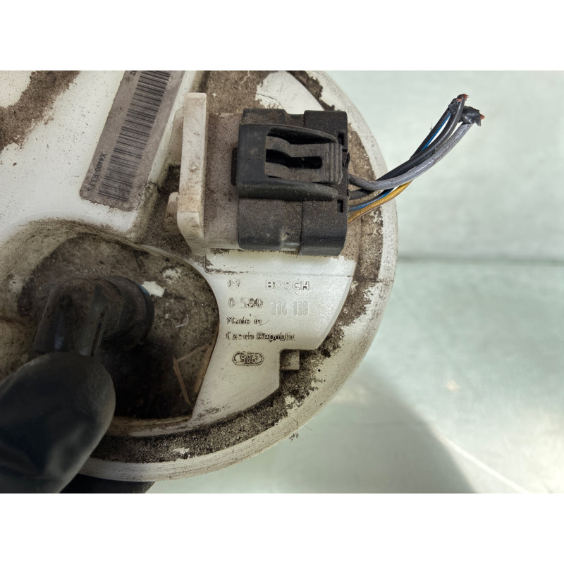 Pompe à carburant OPEL CORSA D Photo n°3