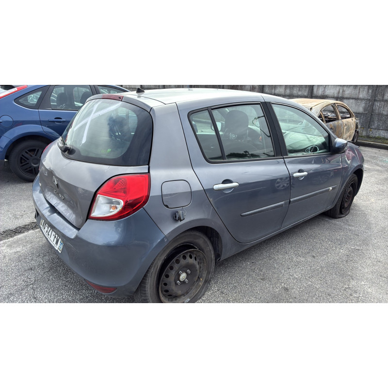 Pompe à carburant RENAULT CLIO 3 Photo n°6