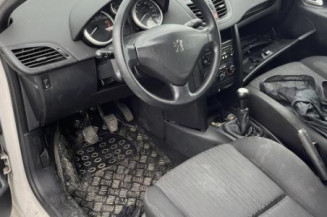 Serrure avant droit PEUGEOT 207
