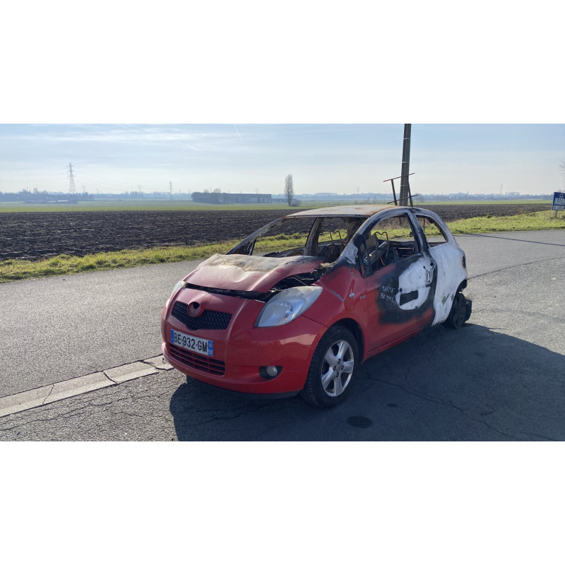 Anti brouillard droit (feux) TOYOTA YARIS 2 Photo n°5