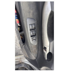 Anti brouillard droit (feux) TOYOTA AURIS 1