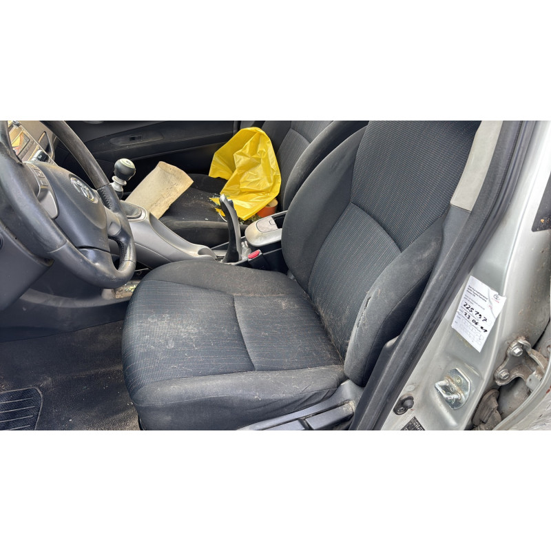 Anti brouillard droit (feux) TOYOTA AURIS 1 Photo n°14