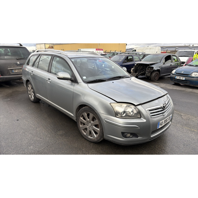 Anti brouillard droit (feux) TOYOTA AVENSIS 2 Photo n°7