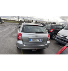 Anti brouillard droit (feux) TOYOTA AVENSIS 2