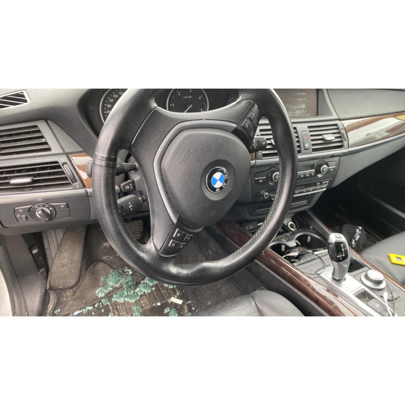 Pompe lave phares BMW X5 E70 Photo n°15