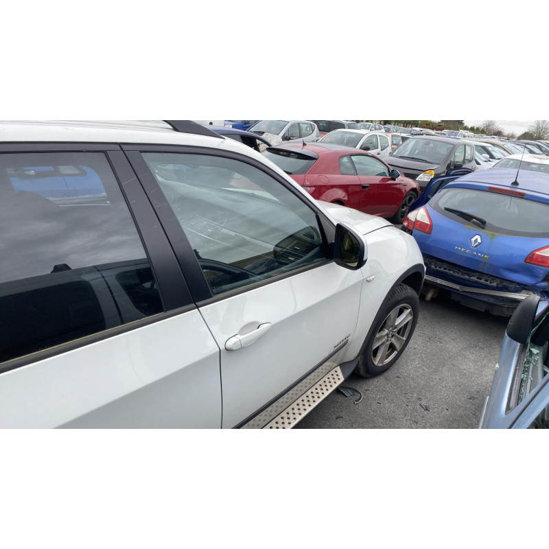 Pompe lave phares BMW X5 E70 Photo n°16
