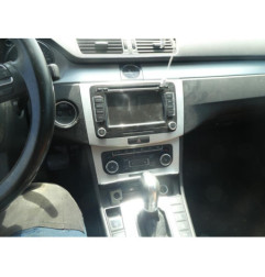 Etrier avant gauche (freinage) VOLKSWAGEN PASSAT 5