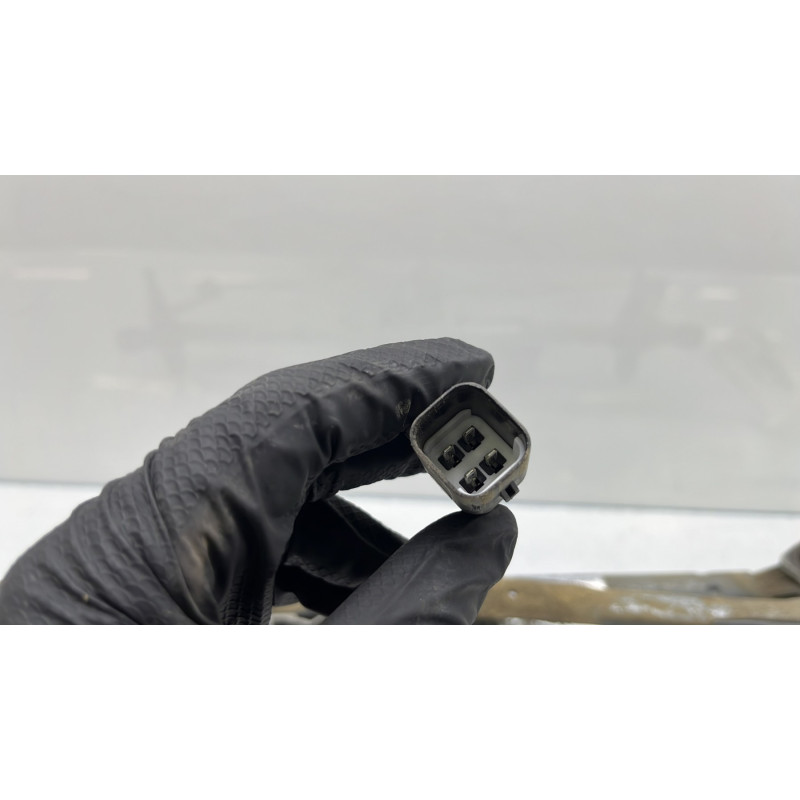 Moteur essuie glace avant CHEVROLET CAPTIVA Photo n°3