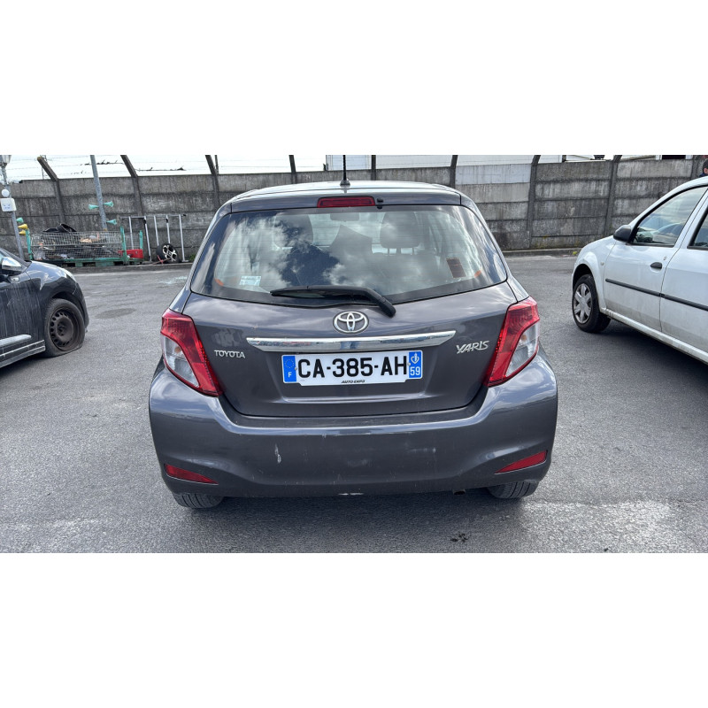 Malle/Hayon arriere TOYOTA YARIS 3 Photo n°12