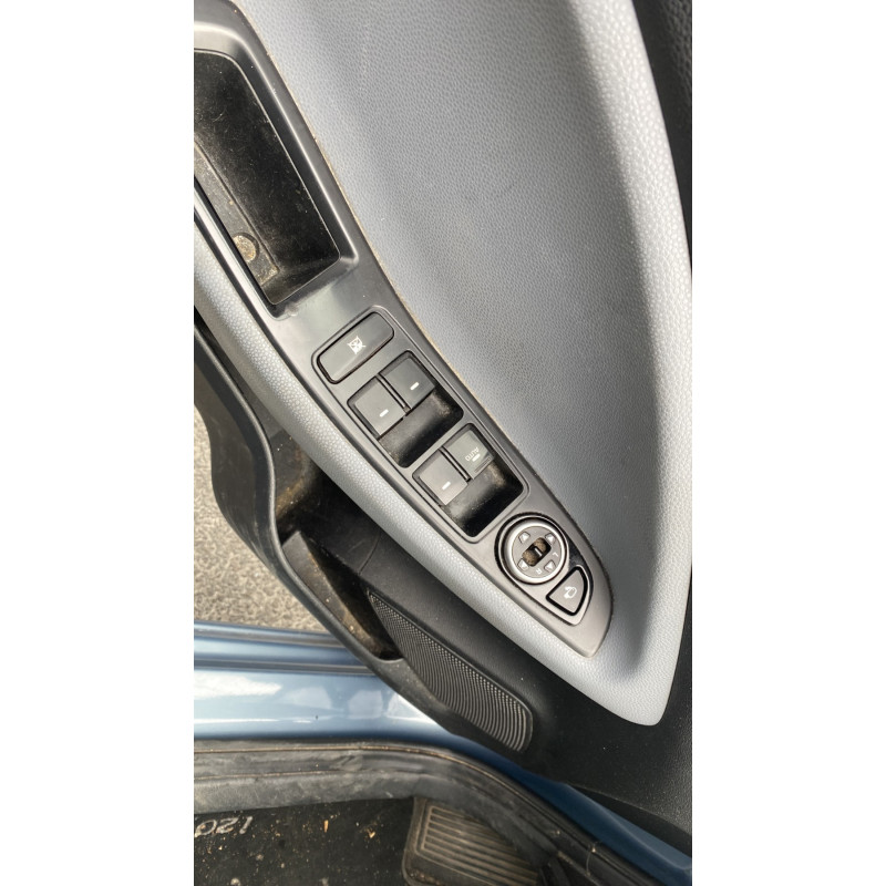 Etrier arriere gauche (freinage) HYUNDAI I 20 2 Photo n°15