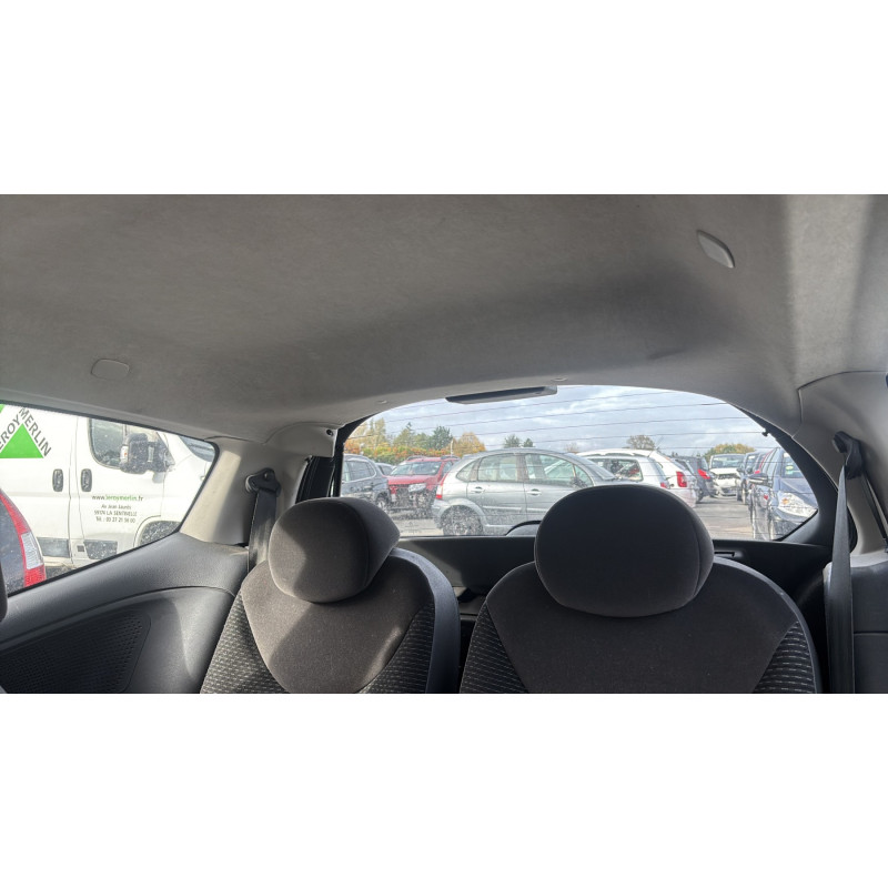 Feu arriere principal gauche (feux) CITROEN C2 Photo n°19