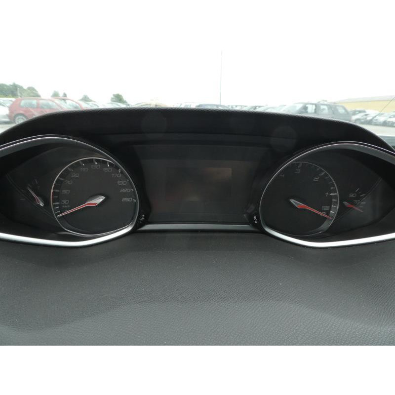 Etrier avant droit (freinage) PEUGEOT 308 2 SW Photo n°11