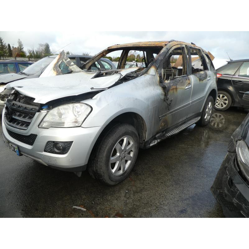 Etrier avant droit (freinage) MERCEDES CLASSE M 164 Photo n°2