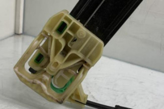 Leve vitre electrique avant gauche SKODA OCTAVIA 3