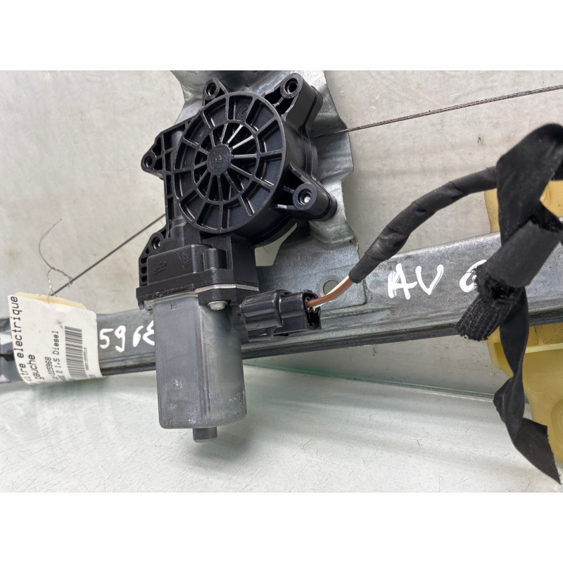 Leve vitre electrique avant gauche RENAULT CLIO 4 Photo n°2