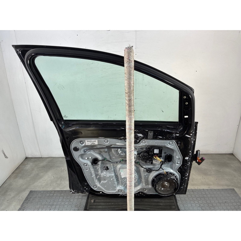 Porte avant gauche VOLKSWAGEN TOURAN 2 Photo n°1
