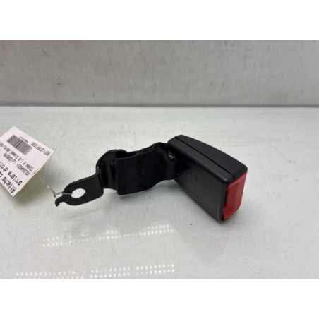 Attache ceinture arriere droit VOLKSWAGEN TOURAN 2 Photo n°1
