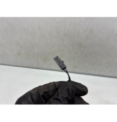 Attache ceinture avant gauche VOLKSWAGEN TOURAN 2