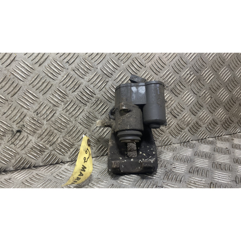 Etrier arriere droit (freinage) VOLKSWAGEN PASSAT 5 Photo n°3