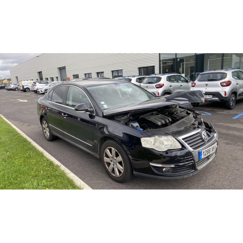Etrier arriere droit (freinage) VOLKSWAGEN PASSAT 5 Photo n°6