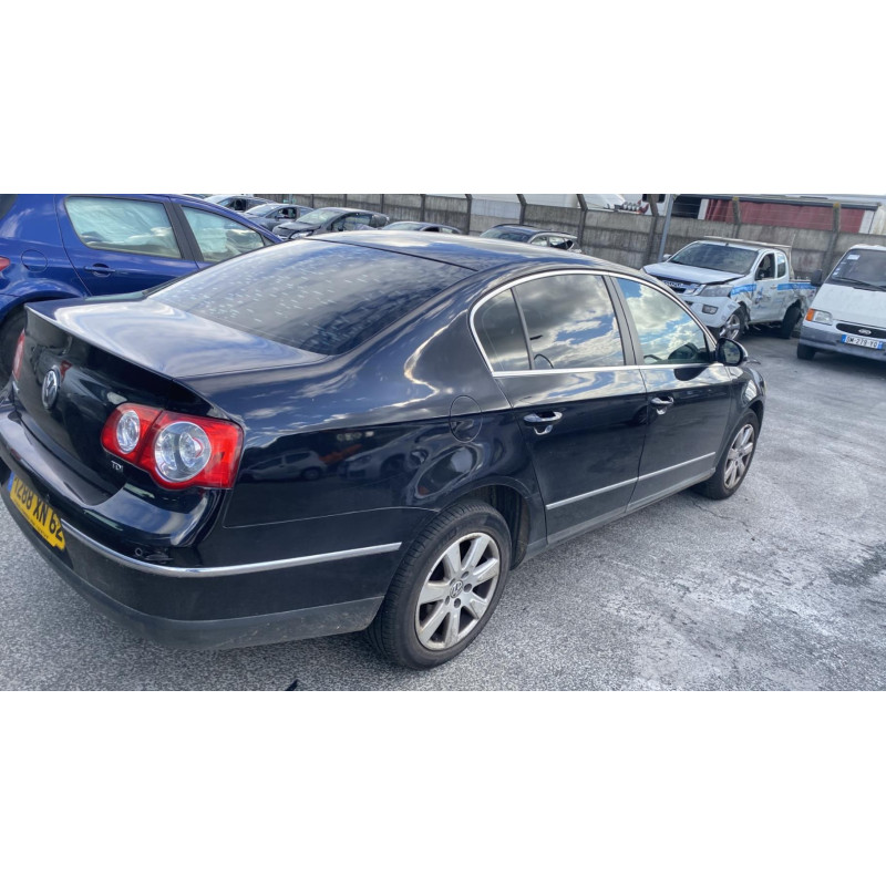 Etrier arriere droit (freinage) VOLKSWAGEN PASSAT 5 Photo n°13