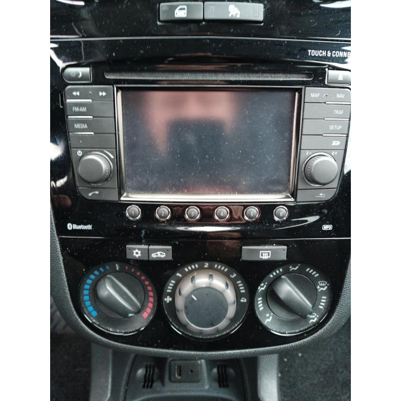 Etrier avant droit (freinage) OPEL CORSA D Photo n°10