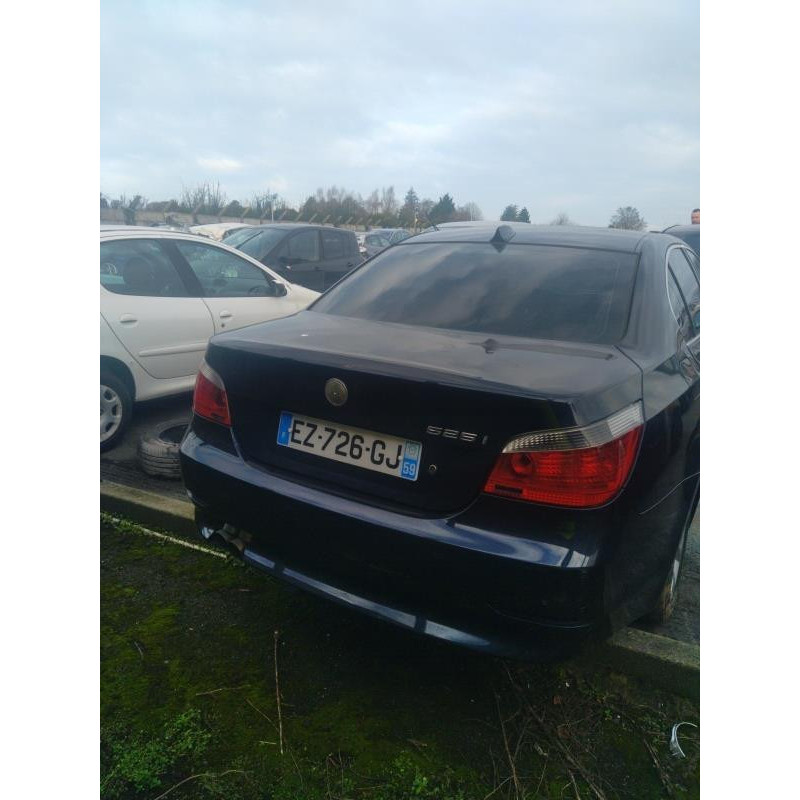 Etrier avant droit (freinage) BMW SERIE 5 E60 Photo n°8