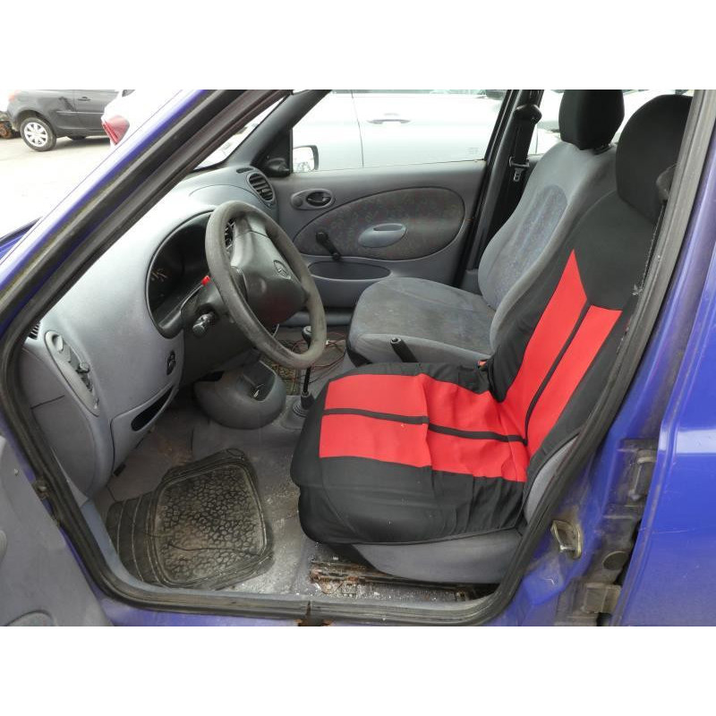 Etrier avant gauche (freinage) MAZDA 121 3 Photo n°3