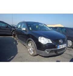 Etrier avant droit (freinage) VOLKSWAGEN POLO 4