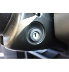 Etrier avant droit (freinage) VOLKSWAGEN POLO 4