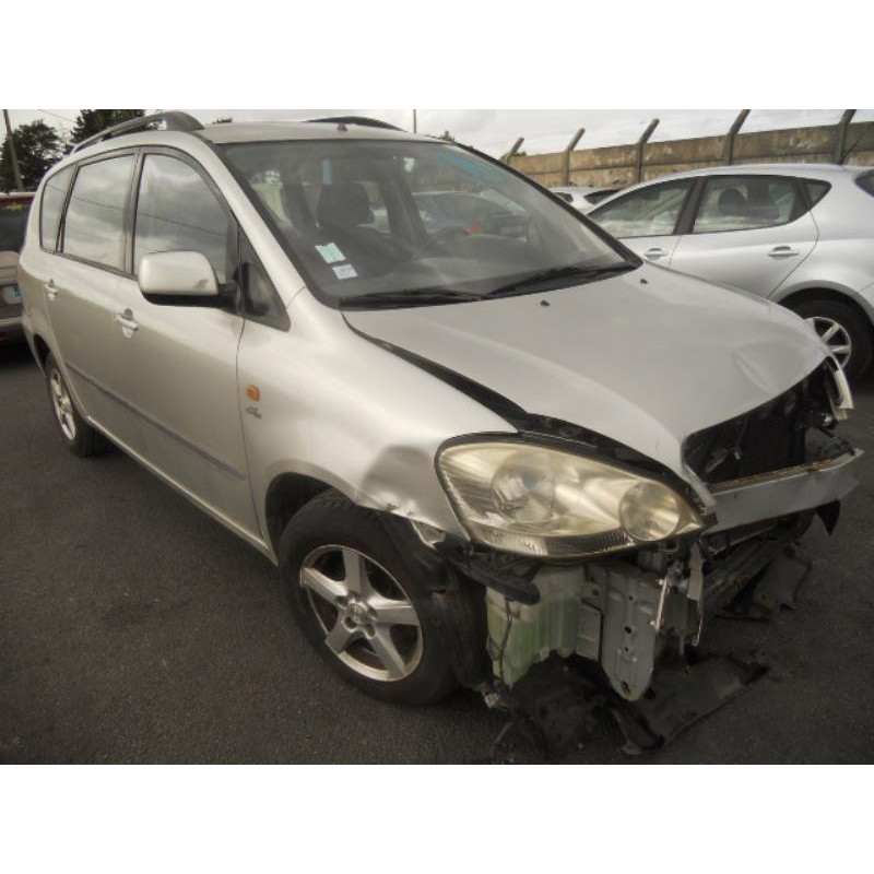 Etrier avant gauche (freinage) TOYOTA AVENSIS VERSO Photo n°3