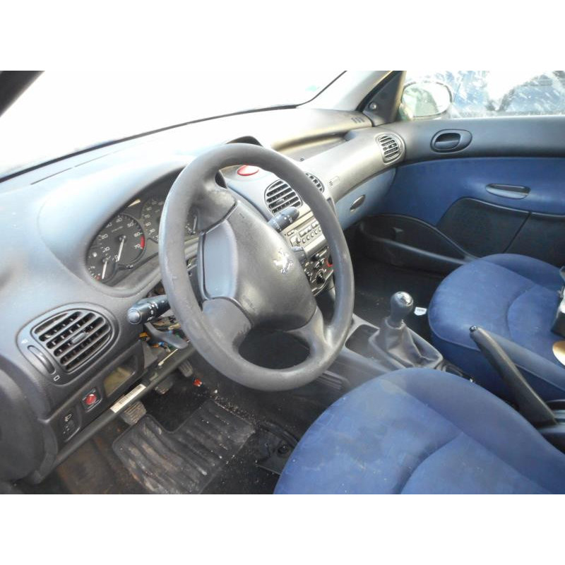 Etrier avant droit (freinage) PEUGEOT 206 Photo n°8