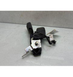Attache ceinture arriere centrale TOYOTA YARIS 3