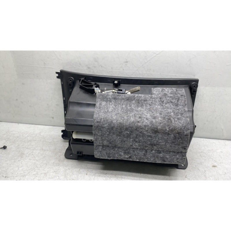 Boite a gants OPEL ZAFIRA TOURER C Photo n°3