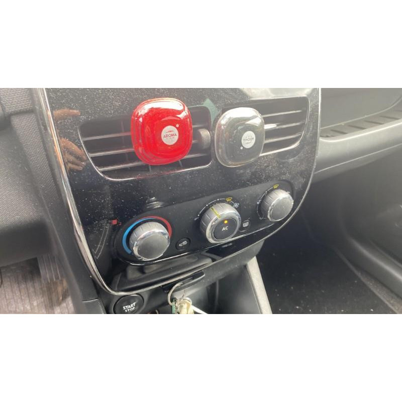 Boite a gants RENAULT CLIO 4 Photo n°20