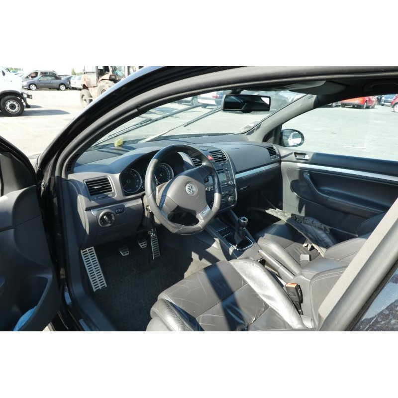 Etrier avant gauche (freinage) VOLKSWAGEN GOLF 5 Photo n°7