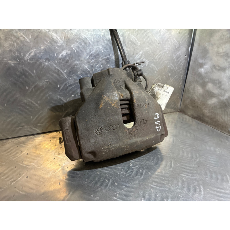 Etrier avant droit (freinage) VOLKSWAGEN PASSAT 4 Photo n°3