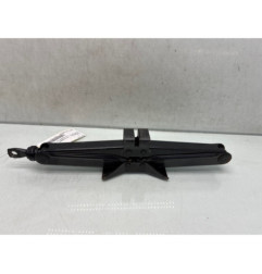 Cric DAIHATSU SIRION 2 Photo n°1