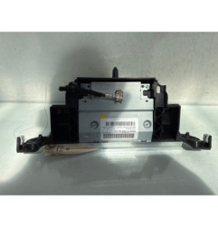 Ecran GPS PEUGEOT 3008 2