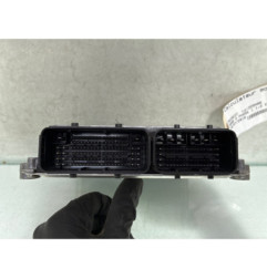 Calculateur moteur PEUGEOT 3008 2