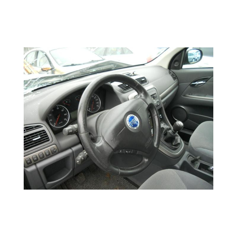 Etrier avant gauche (freinage) FIAT CROMA 2 Photo n°8