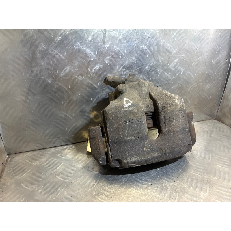 Etrier avant droit (freinage) SEAT ALTEA Photo n°3