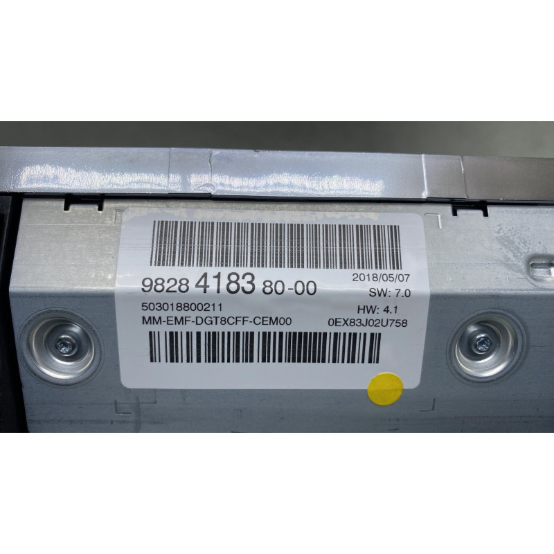 Ecran GPS PEUGEOT 3008 2 Photo n°4