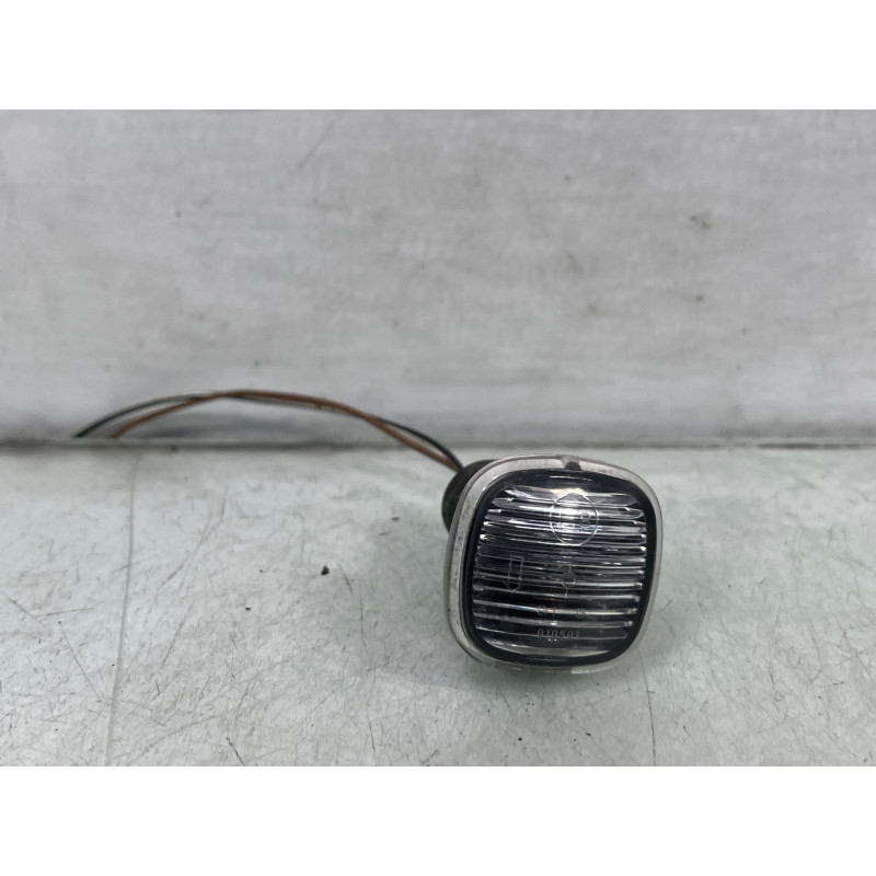 Repetiteur clignotant avant gauche (Feux) SKODA ROOMSTER Photo n°2