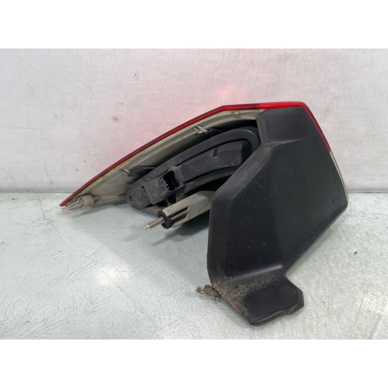 Feu arriere principal droit (feux) RENAULT LAGUNA 3 Photo n°4