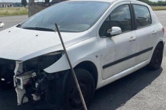 Serrure avant gauche PEUGEOT 307